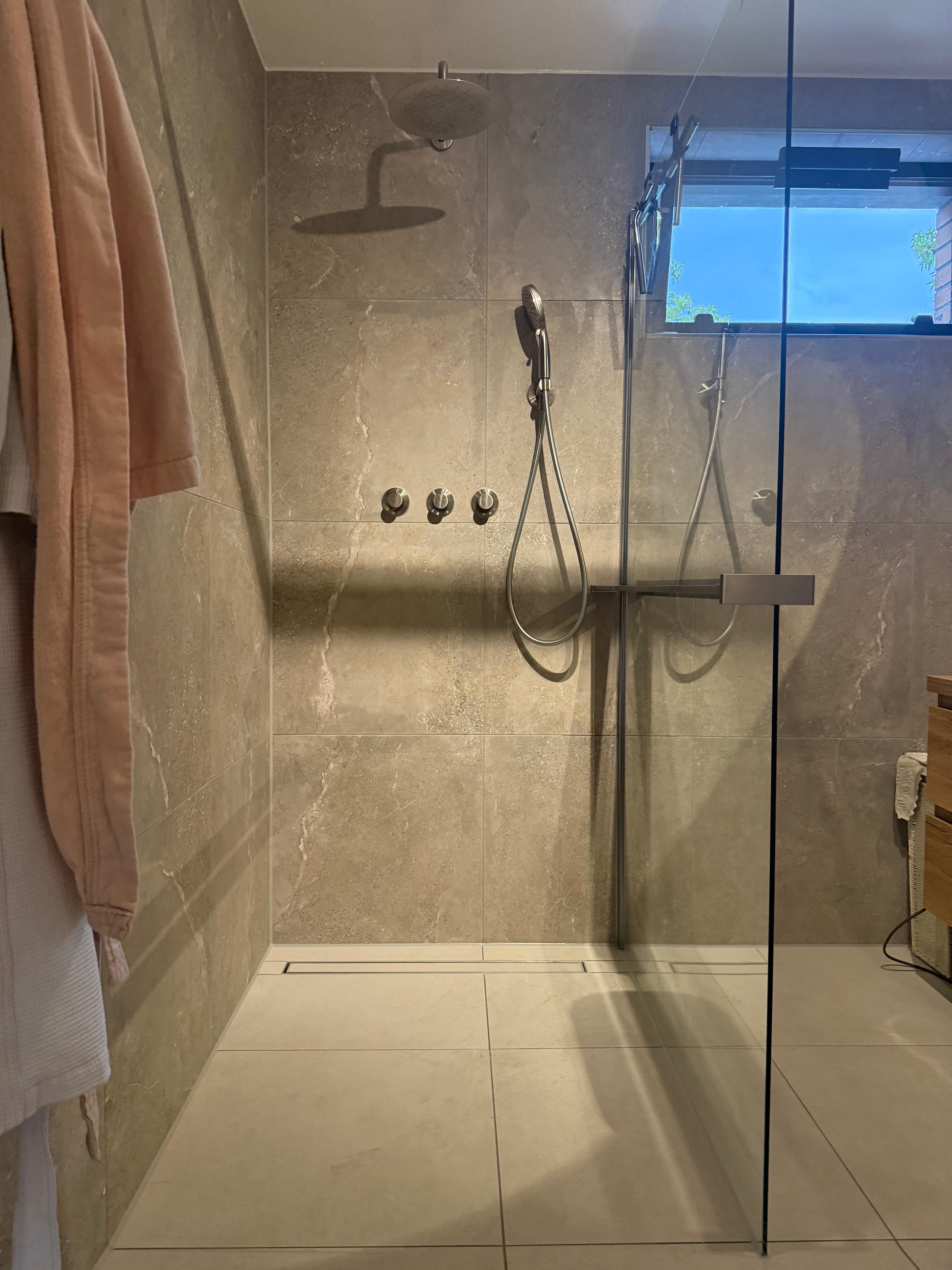 Badkamer en doucheruimte 5